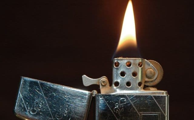 Que signifie un rêve de briquet ?