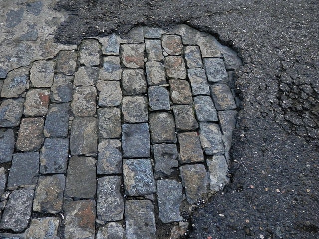 Que signifie rêver de goudron ?